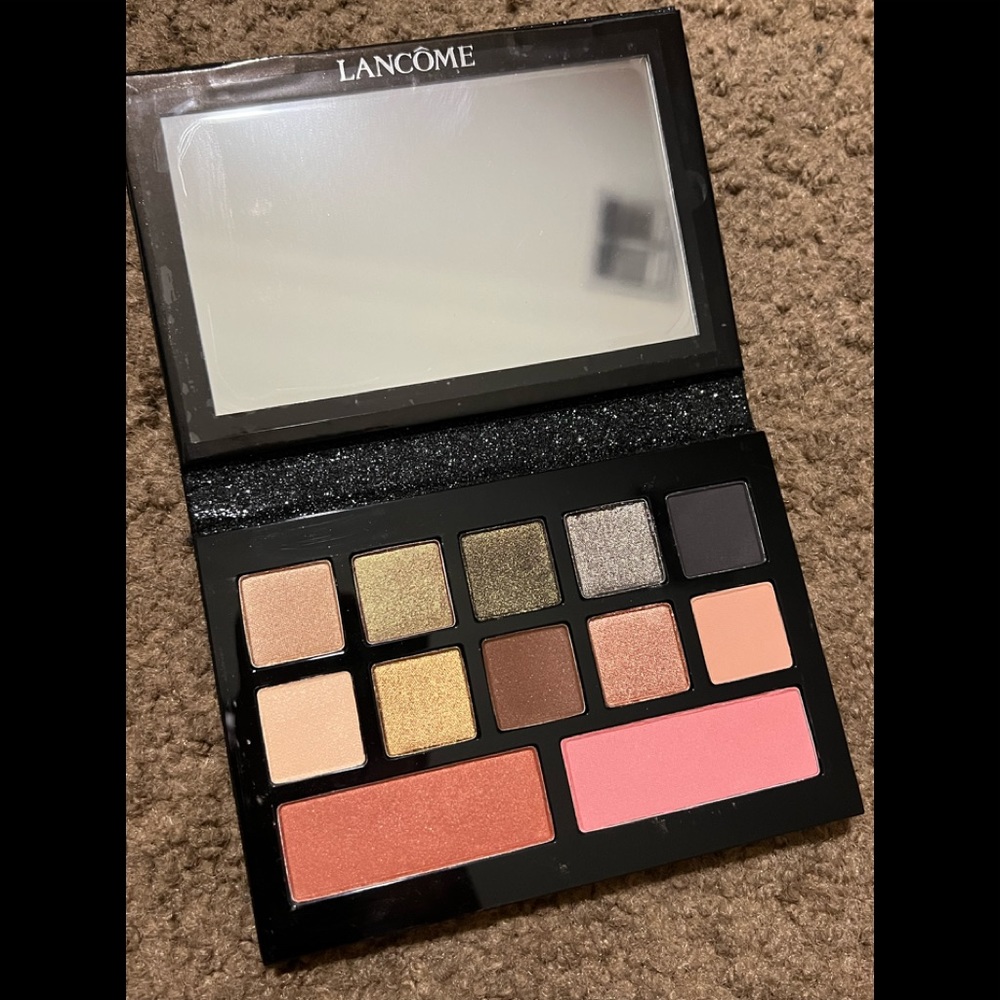 Lancome Eye Shadow and Blush Palette-Glow